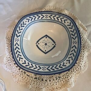 Fitz & Floyd Sorrento bowl Embossed Blue Leaves and Bands 10.75